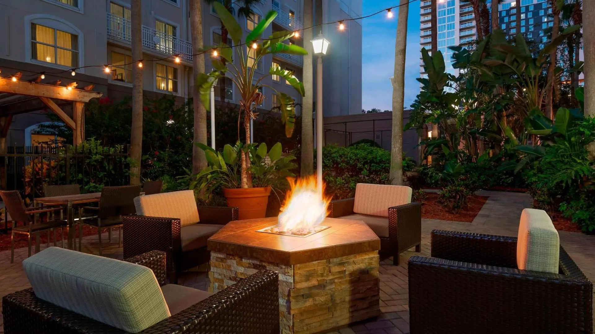 Courtyard Tampa Downtown Hotel